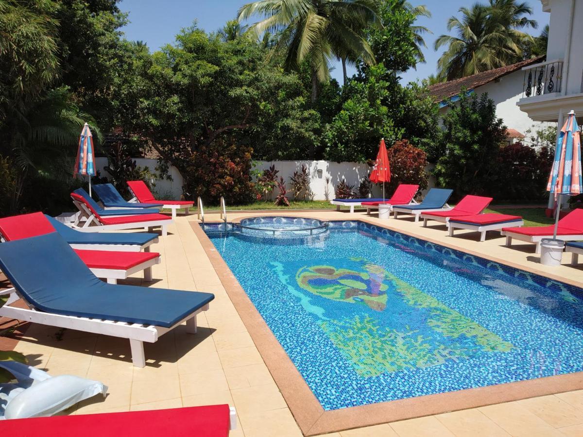 Bluesea Beach Resort Candolim Esterno foto