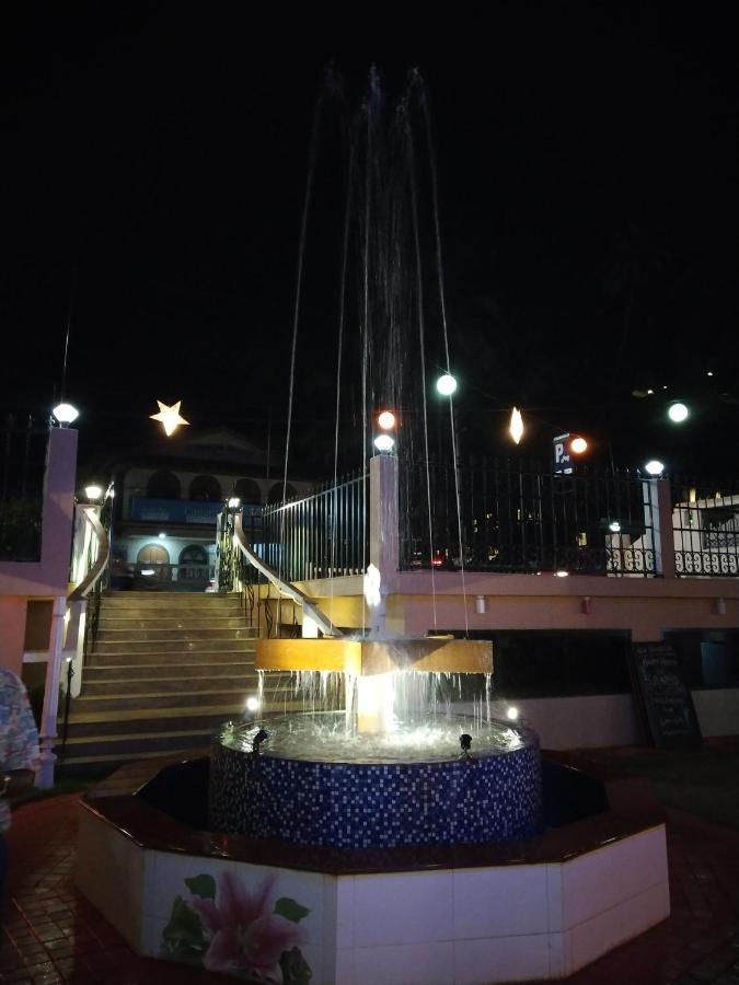 Bluesea Beach Resort Candolim Esterno foto