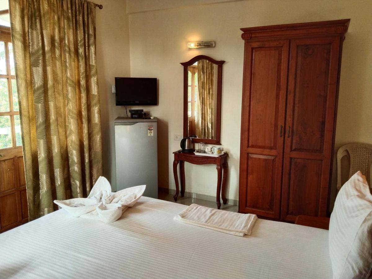 Bluesea Beach Resort Candolim Esterno foto